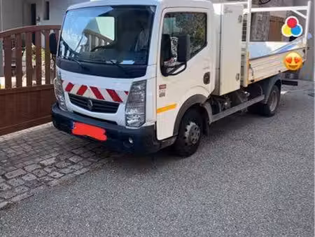 Renault Maxity 