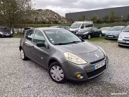Renault Clio 1.2 75