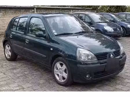 Renault Clio 1.2 75
