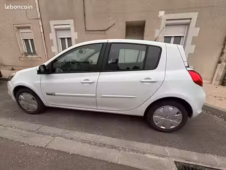 Renault Clio 1.5 dCi 90