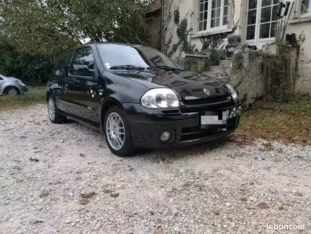 Renault Clio RS 2.0 172