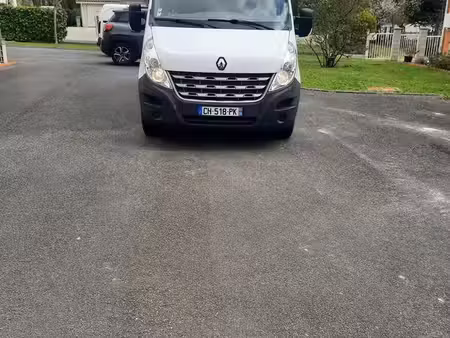 Renault Master 2.3 dCi 125