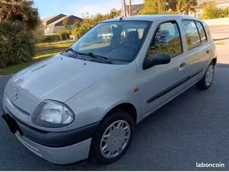 Renault Clio 1.2 58