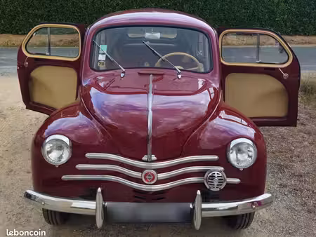 Renault 4CV