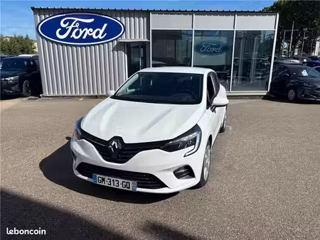 Renault Clio E-Tech 1.6 140 Business