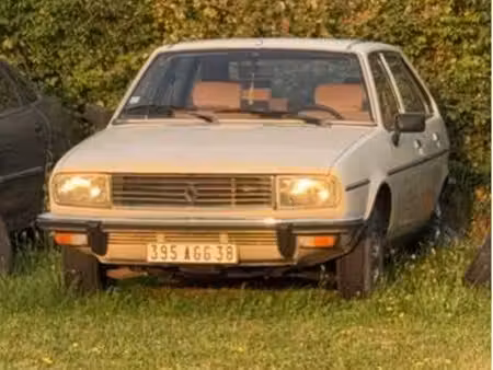 Renault R20 