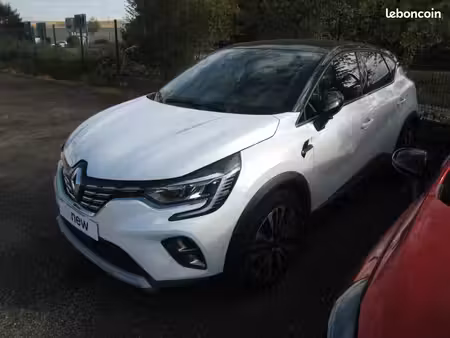 Renault Captur E-Tech 1.6 145 Iconic