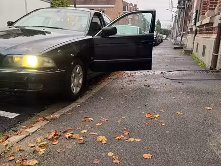 BMW Série 5 525d 2.5 170