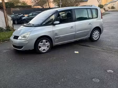 Renault Espace 2.0 dCi 130