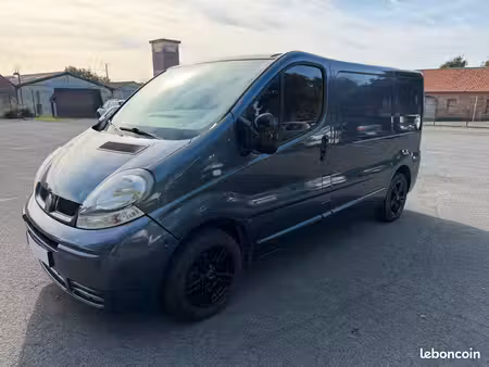 Renault Trafic 