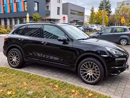 Porsche Cayenne S V8 4.2 382 4x4