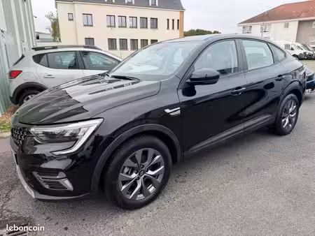 Renault Arkana E-Tech 1.6 145 Evolution