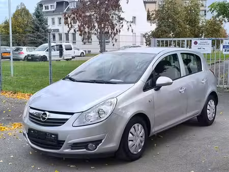 Opel Corsa 1.2 86 Satellite