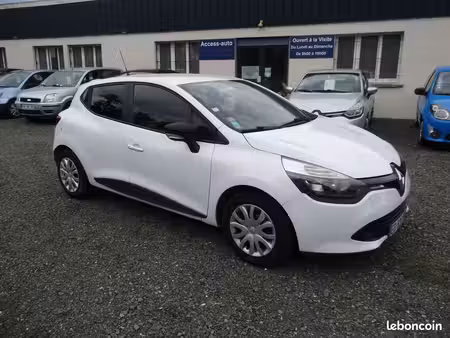 Renault Clio 1.2 75