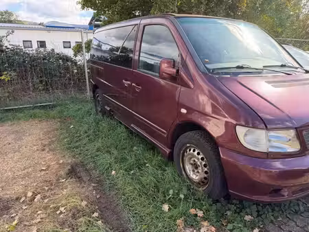Mercedes-Benz Vito 112 2.2 122