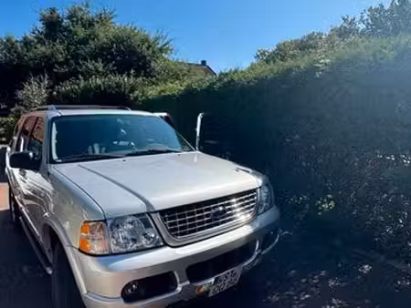 Ford Explorer V8 4.6 L