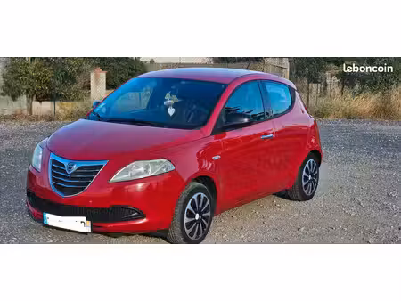 Lancia Ypsilon 0.9 85