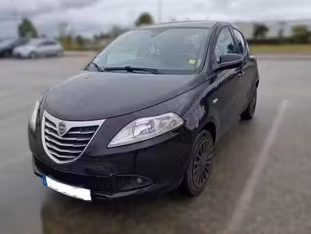 Lancia Ypsilon 1.2 69