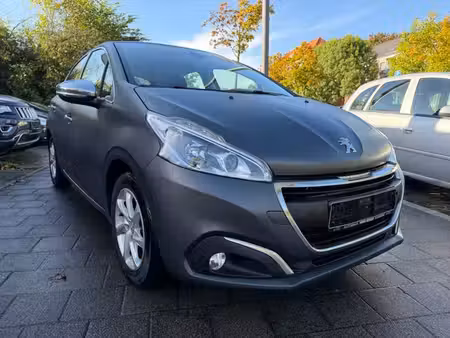Peugeot 208 1.2 82