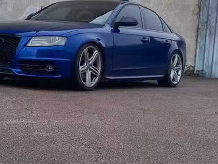 Audi A4 V6 2.7 TDI 190 S line