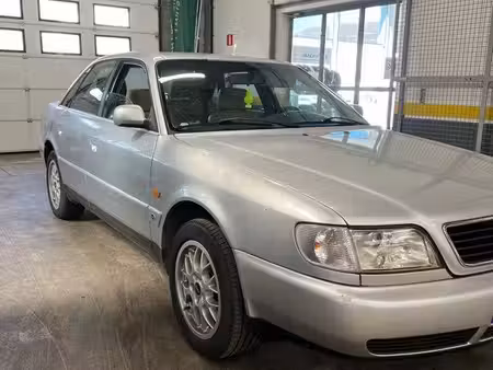 Audi A6 V6 2.5 TDI 140