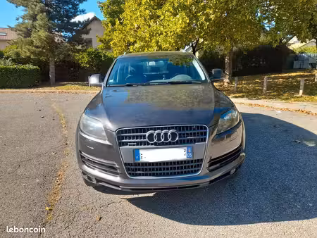 Audi Q7 V6 3.0 TDI 233 quattro