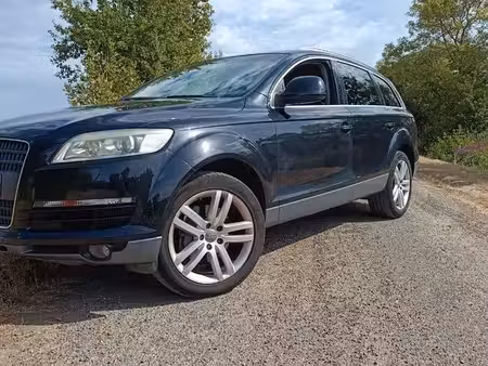 Audi Q7 V6 3.0 TDI 240 quattro
