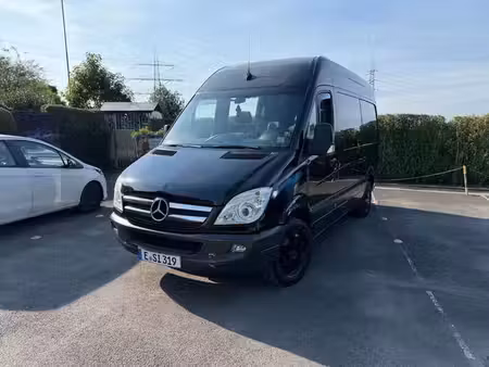 Mercedes-Benz Sprinter 319 V6 3.0 190
