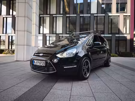 Ford S-Max 2.0 EcoBoost Titanium