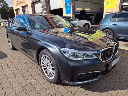 BMW Série 7 730d 3.0 265