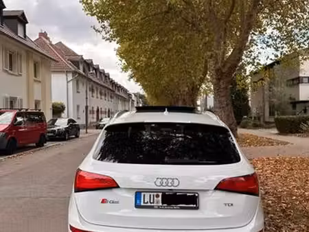 Audi Q5 SQ5 V6 3.0 BiTDI 313 quattro