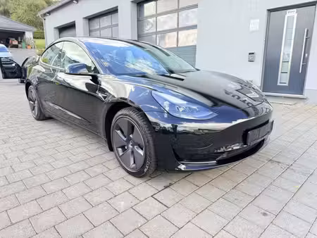 Tesla Model 3 Standard Plus 283