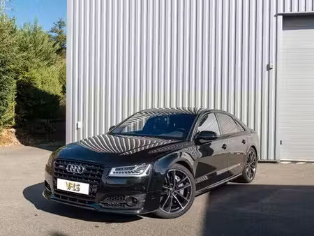 Audi A8 S8 Plus V8 4.0 605 quattro