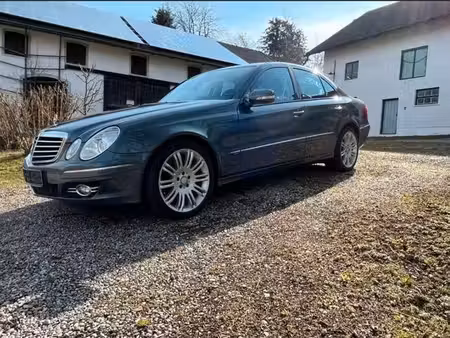 Mercedes-Benz Classe E E 200