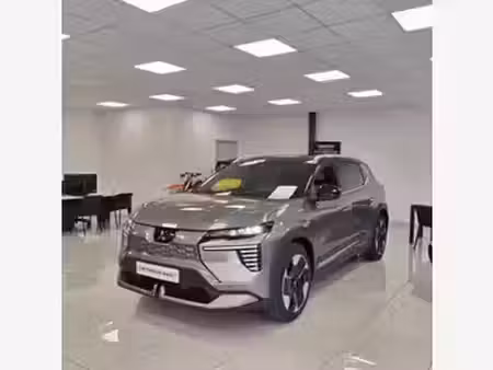 Mitsubishi Eclipse Cross 218 Invite