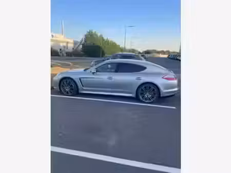 Porsche Panamera 4S V8 4.8 400 4x4