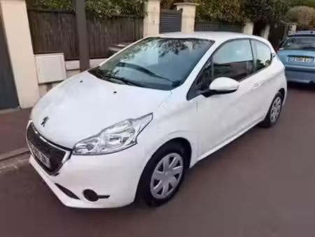 Peugeot 208 1.2 VTi 82 Active