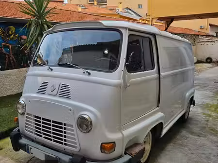Renault Estafette