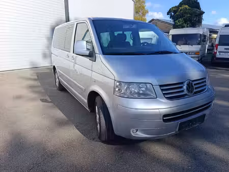 Volkswagen Transporter T5 2.5 TDI 174 Highline