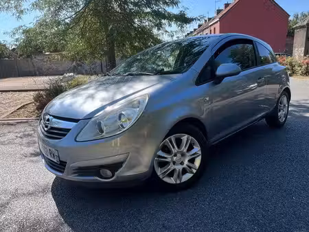 Opel Corsa 1.2 80