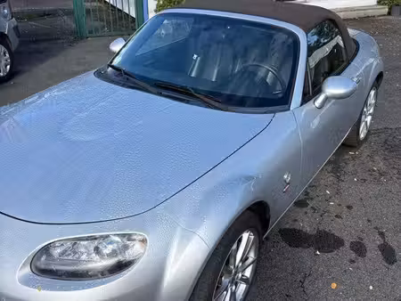 Mazda MX5 1.8 126