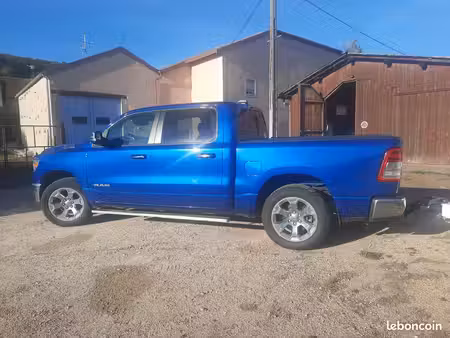 RAM 1500 V8 5.7