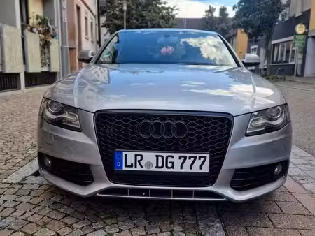 Audi A4 V6 3.0 TDI Attraction quattro