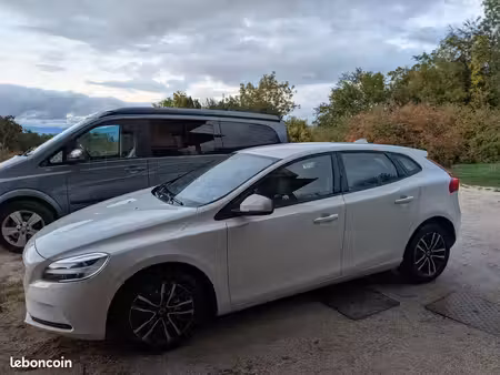 Volvo V40 D2 2.0 120