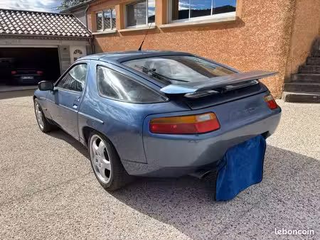Porsche 928 S4 V8 5.0 320