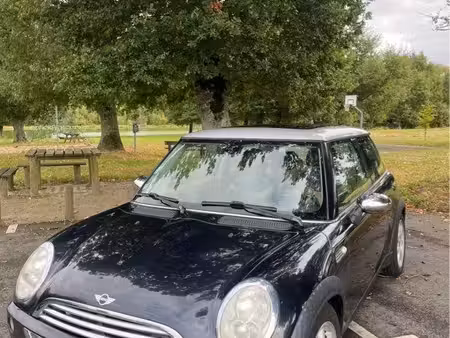 Mini Cabrio Cooper 1.6 115