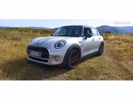 Mini Mini Cooper 1.5 136 Heddon Street