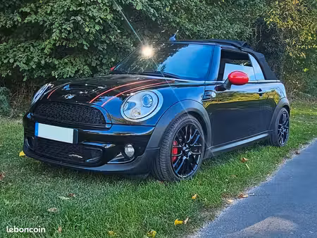 Mini Cabrio John Cooper Works 1.6 211