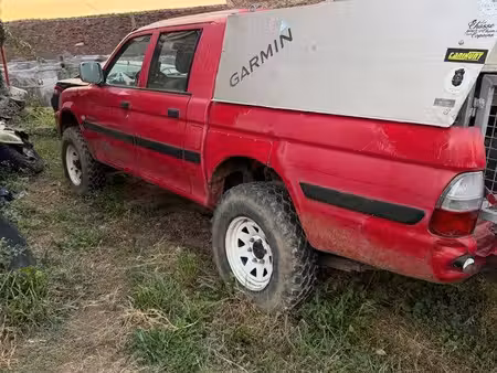 Mitsubishi L200 2.5 116