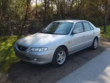 Mazda 626 2.0 116